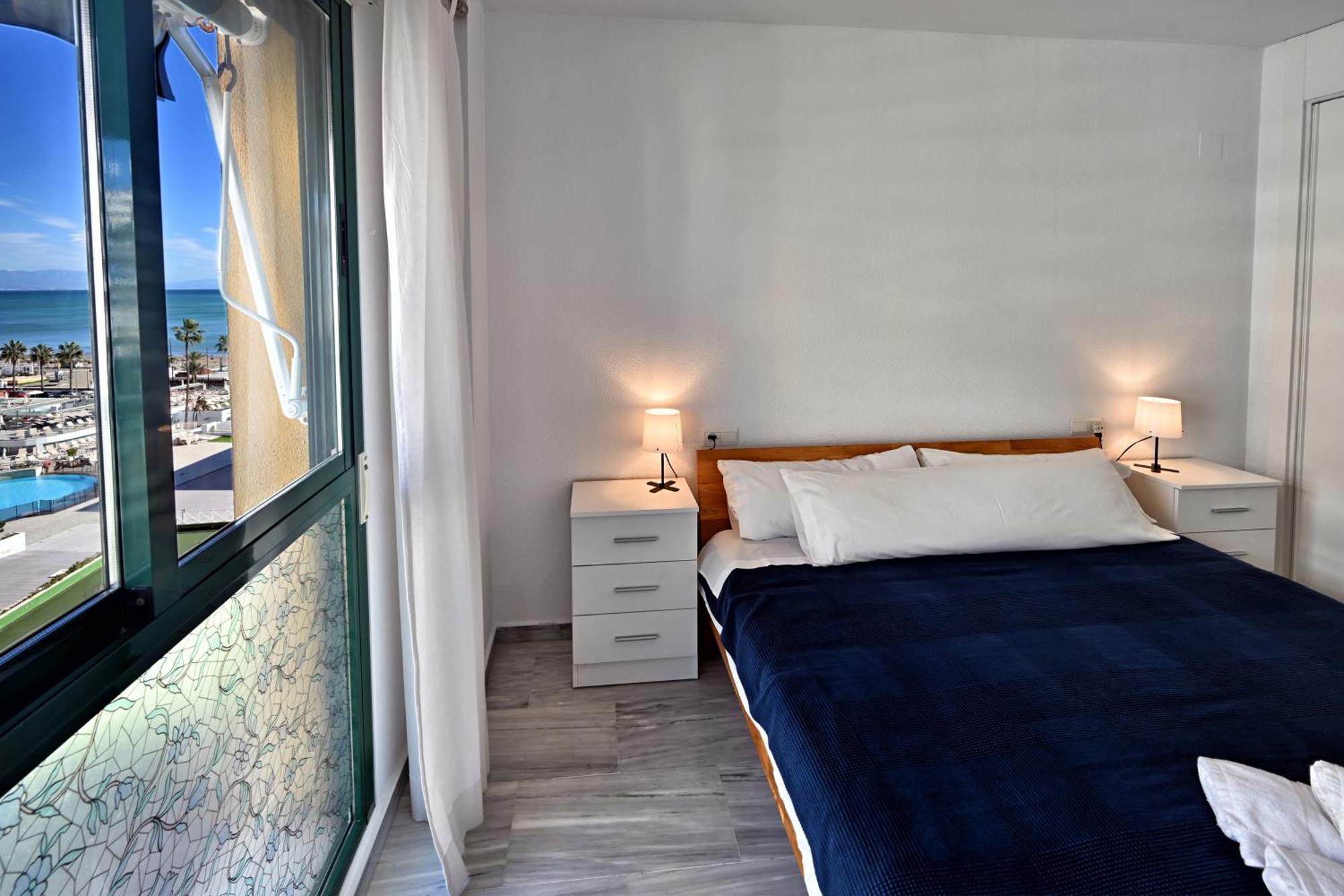 Love Rent4 Malaga Playa Del Bajondillo Τορρεμολίνος Εξωτερικό φωτογραφία