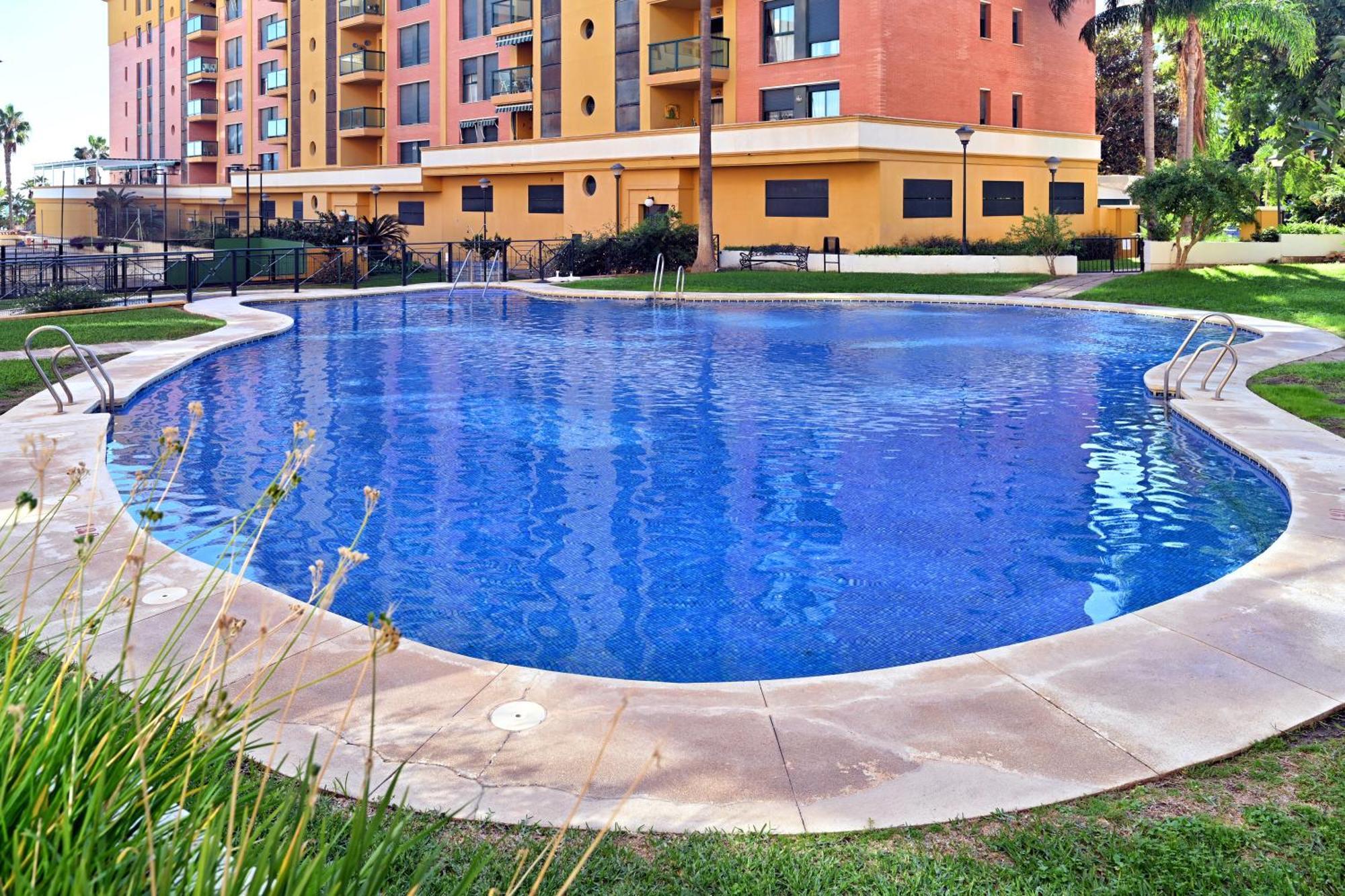 Love Rent4 Malaga Playa Del Bajondillo Τορρεμολίνος Εξωτερικό φωτογραφία